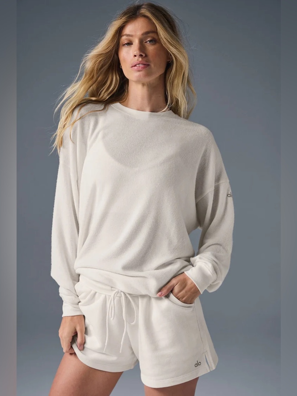 NWT alo Soho Pullover Sweatshirt - ivory XS